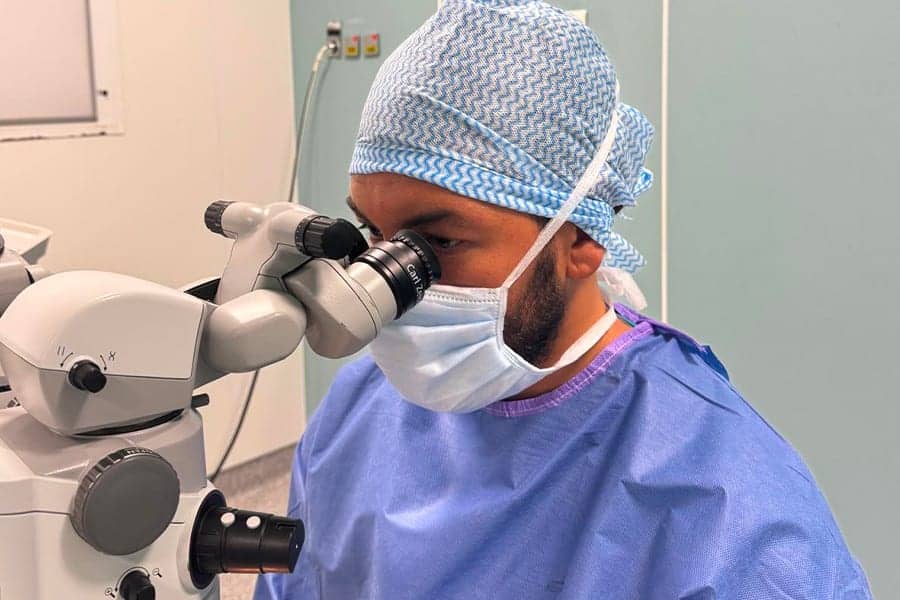 specialites cosq cabinet ophtalmologie chirurgiens ophtalmologistes specialistes chirurgie refractive cataracte paupieres glaucome retine saint quentin