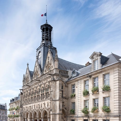 cosq saint quentin dr boucenna cosq cabinet ophtalmologie chirurgiens ophtalmologistes specialistes chirurgie refractive cataracte paupieres glaucome retine